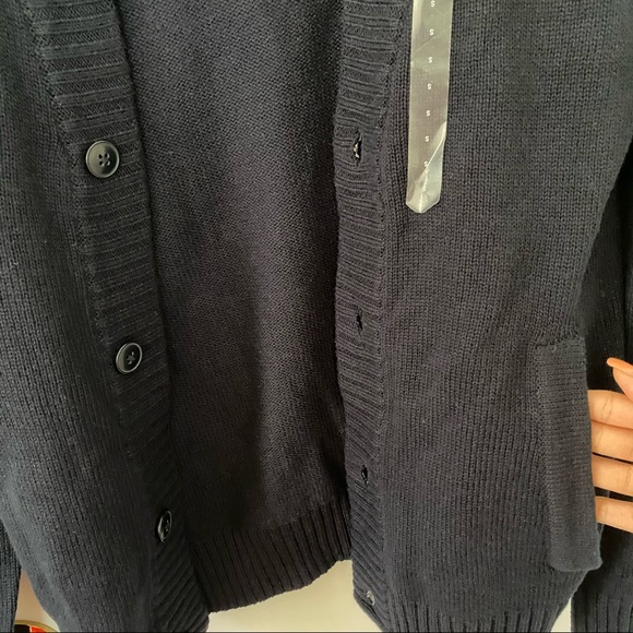 NWT! Unisex Gap Navy Cardigan - Picture 2 of 5